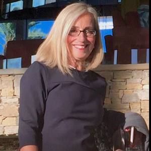 Meet your Posher, Pauline